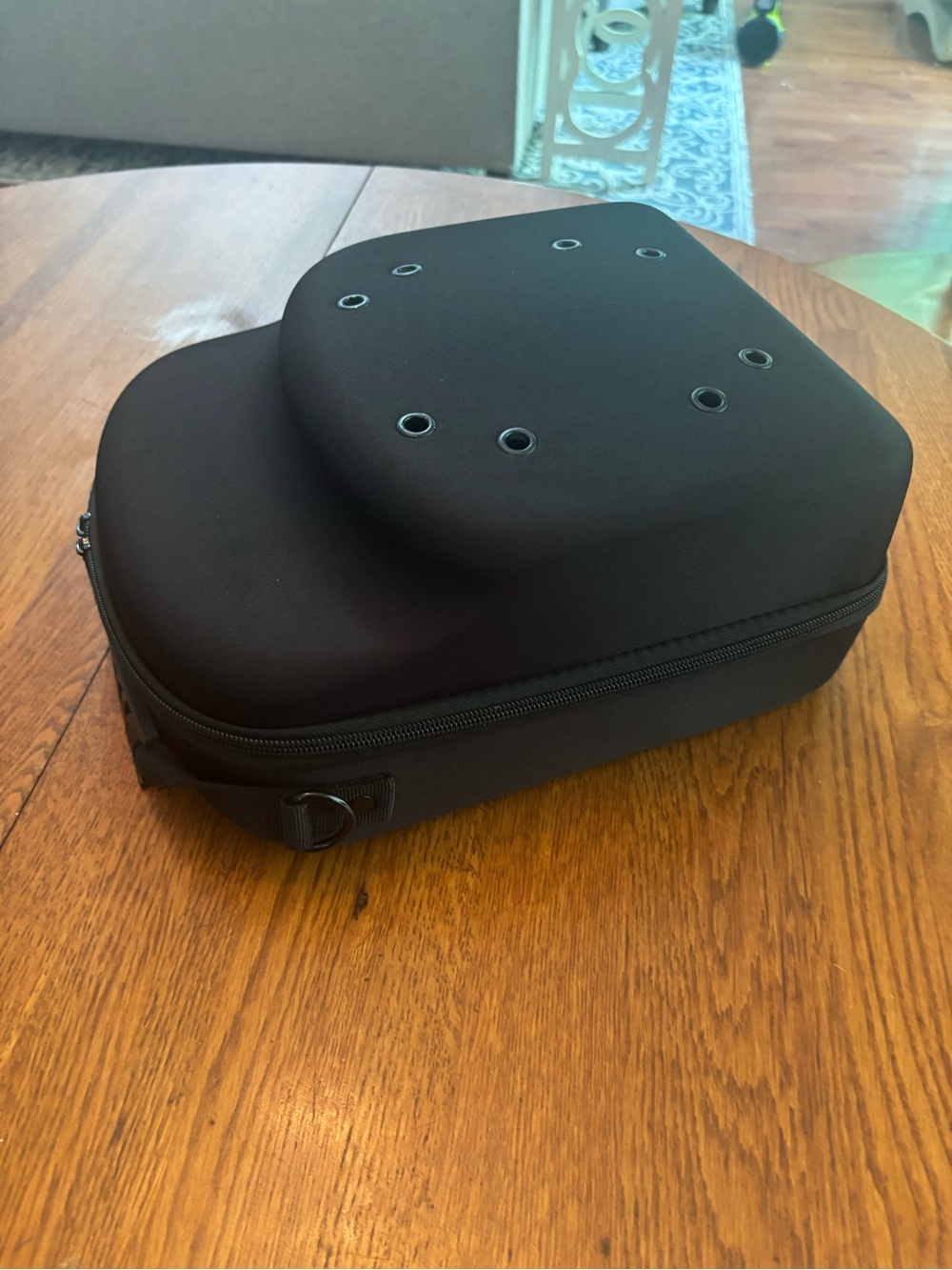 Hard Shell Black Cap Travel Case